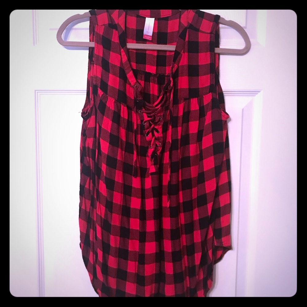 Buffalo plaid sleeveless shirt